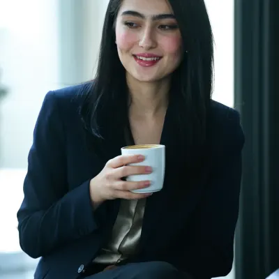 Зарина, 24