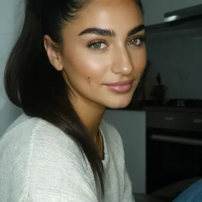 Аиша, 21